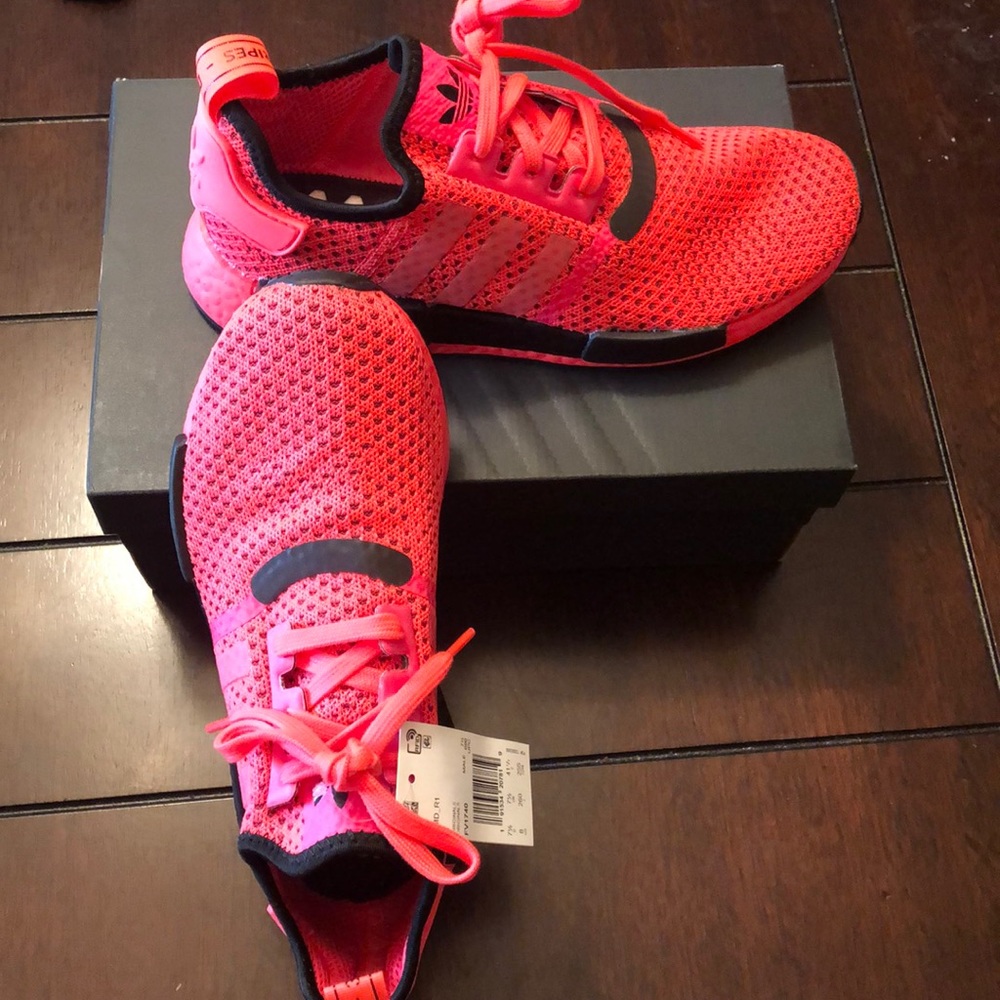 Adidas NMD Shoes Size 8m/9w **NEW with box**